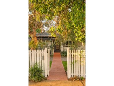 67 King William Street, Bayswater WA 6053