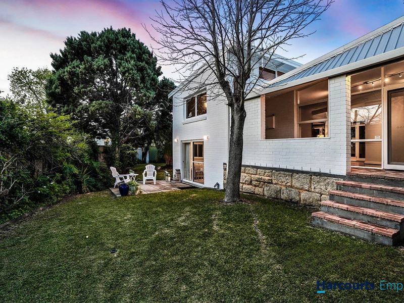 13 Valley Road, Wembley Downs WA 6019
