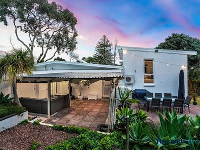 13 Valley Road, Wembley Downs WA 6019