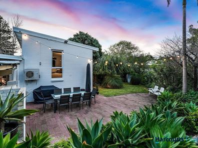 13 Valley Road, Wembley Downs WA 6019