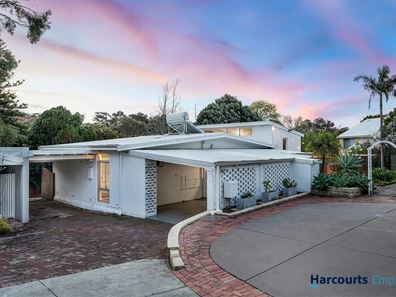 13 Valley Road, Wembley Downs WA 6019