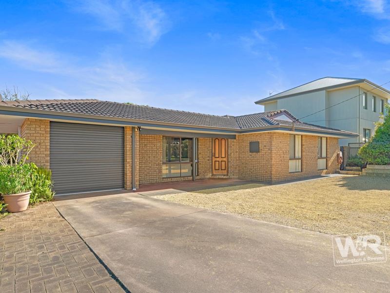 21 Kampong Road, Yakamia