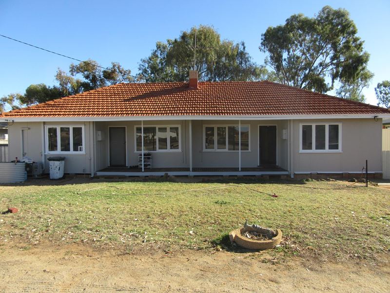2 King Street, Carnamah WA 6517