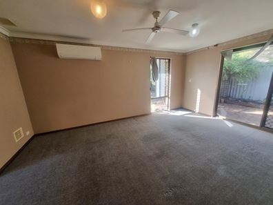 34B Granville Way, Willetton WA 6155