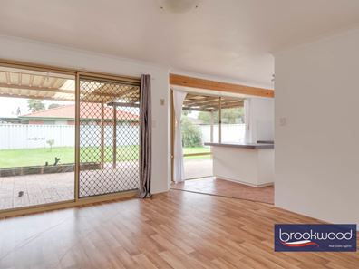 30 Mockeridge Cct, Middle Swan WA 6056