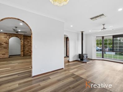 9 Begonia Way, Forrestfield WA 6058