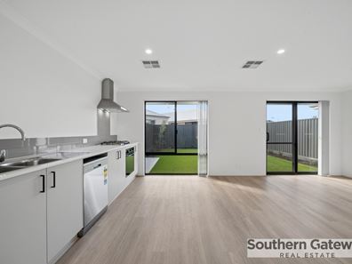 5 Peru Lane, Wellard WA 6170