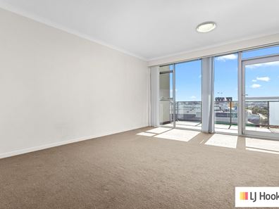 503/21 Malata Crescent, Success WA 6164