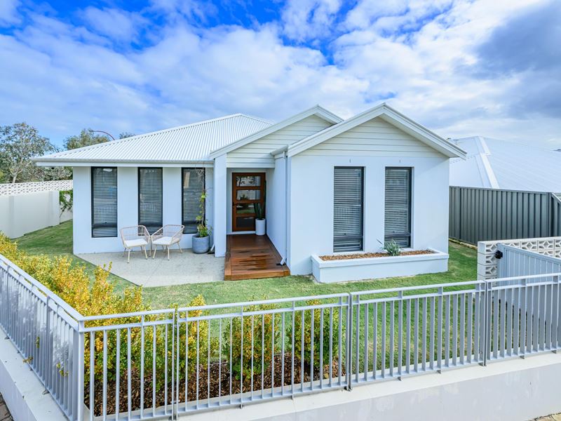 33 Halcyon Loop, Southern River