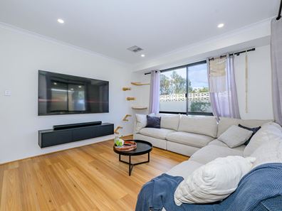 33 Halcyon Loop, Southern River WA 6110