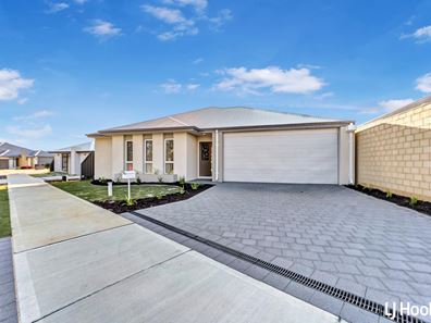 16 Atmosphere Loop, Southern River WA 6110