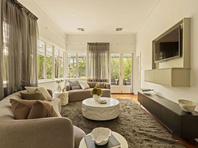 35 Rockton Road, Nedlands WA 6009