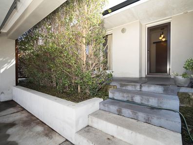 473 Morley Drive, Morley WA 6062
