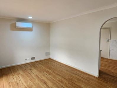 13 Amaroo, Armadale WA 6112