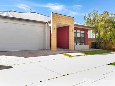 46 Broadside Avenue, Eglinton WA 6034