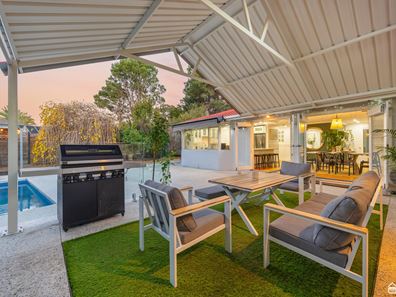 5 Cue Court, Gosnells WA 6110