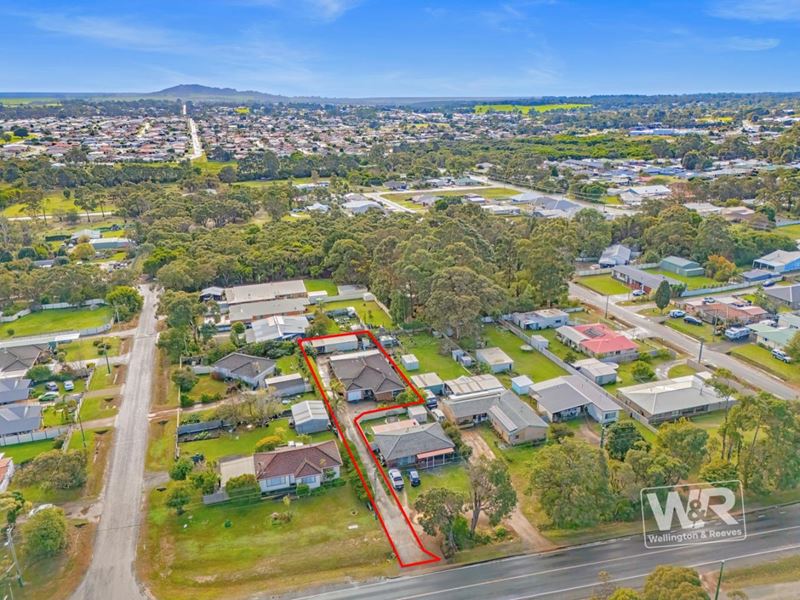 152B South Coast Highway, Mckail