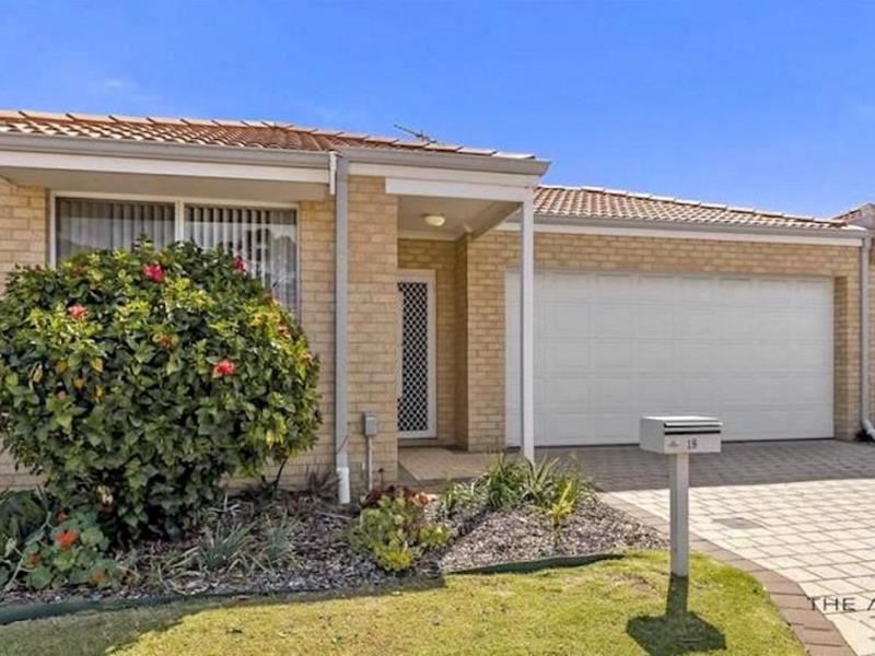 19 Viognier Link, Pearsall