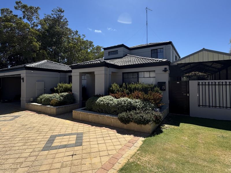 5 Crathes Court, Erskine WA 6210