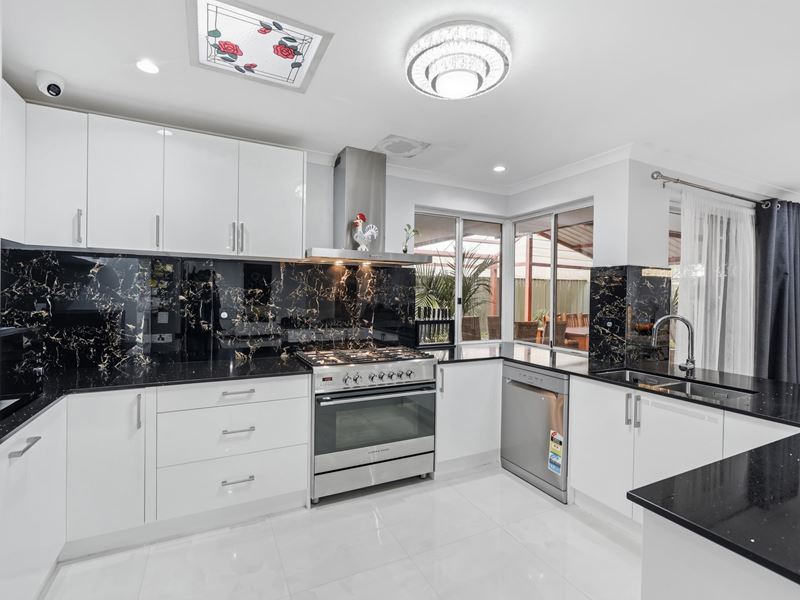 19 Pimelia Grove, Thornlie