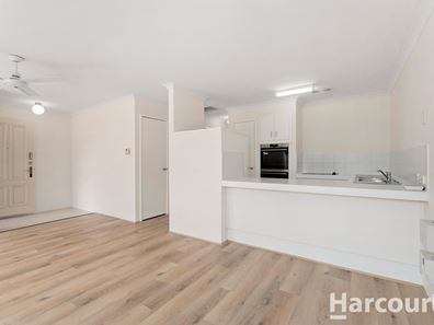 21/7 Coolibah Avenue, Dudley Park WA 6210
