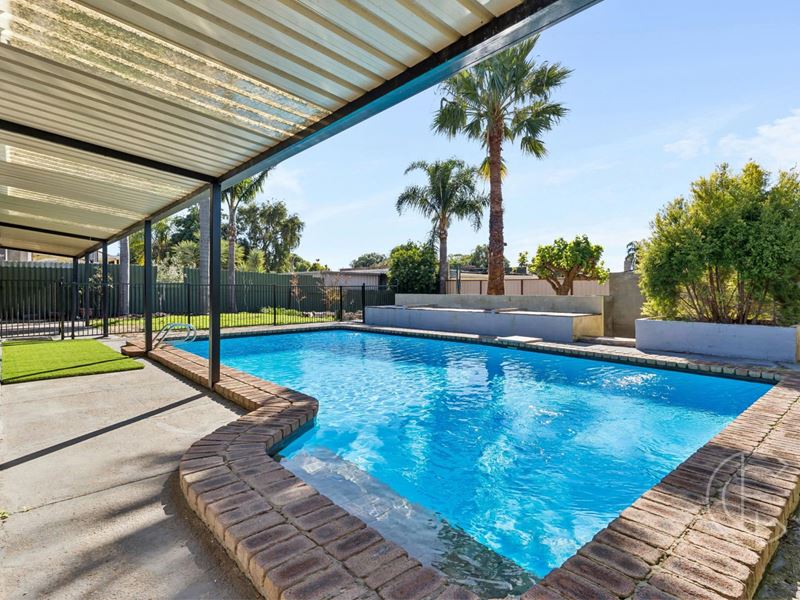 26 Anderson Way, Thornlie WA 6108