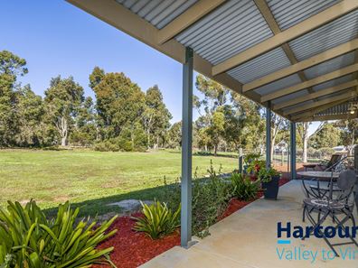 137 Limousin Way, Lower Chittering WA 6084