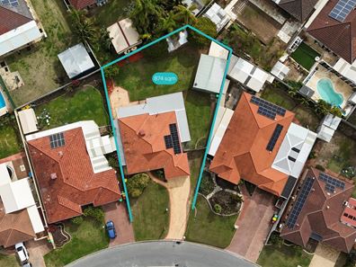 11 Cavalaire Mews, Port Kennedy WA 6172