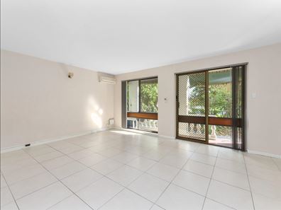 1/122 Labouchere Road, South Perth WA 6151