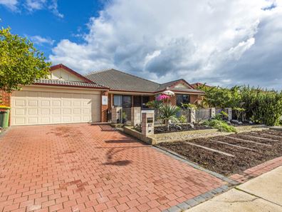 67 Forty Road, Secret Harbour WA 6173
