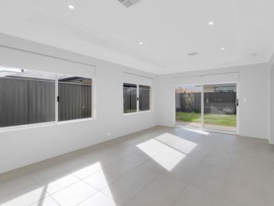 1 Boorabbin Dr, Baldivis WA 6171