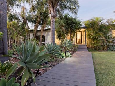 24 Archibald Street, Willagee WA 6156