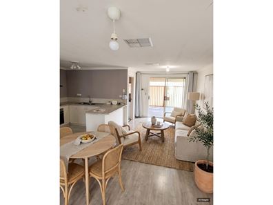 2/25 Apley Street, Maddington WA 6109