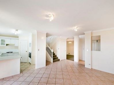 2/21 Joondanna Drive, Joondanna WA 6060