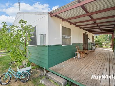 2 Duke Street, Toodyay WA 6566