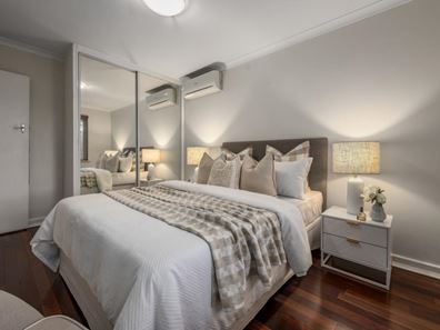 220 Erindale Road, Hamersley WA 6022