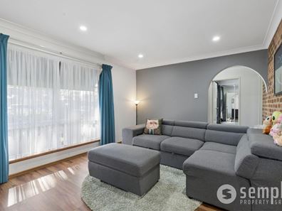 95 Cortis Way, Langford WA 6147
