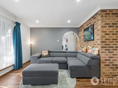 95 Cortis Way, Langford WA 6147