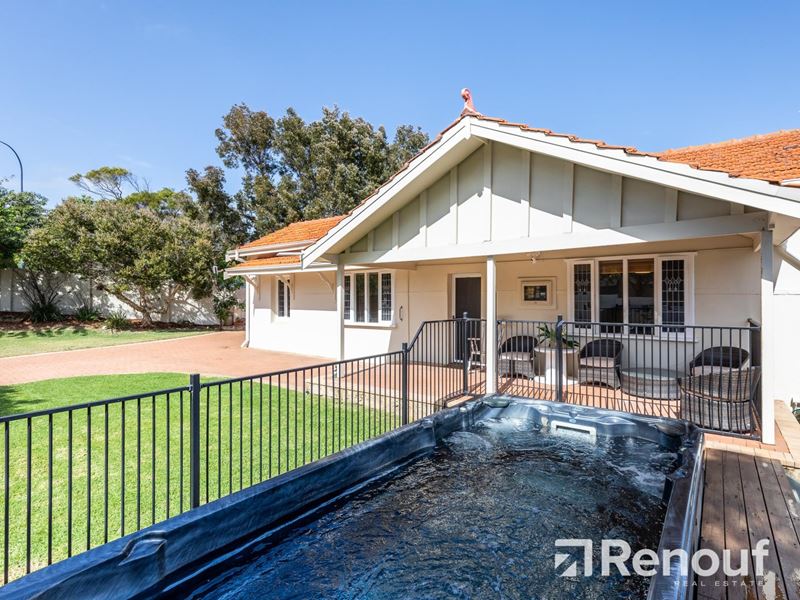 11a Loch Street, Claremont WA 6010