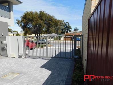 4/107 Odin Road, Innaloo WA 6018