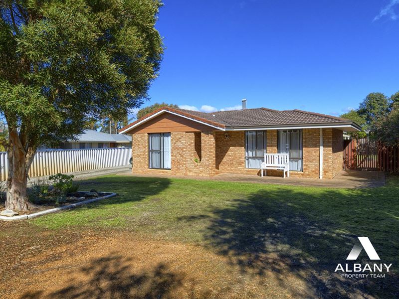 64 Sierra Crescent, Orana WA 6330