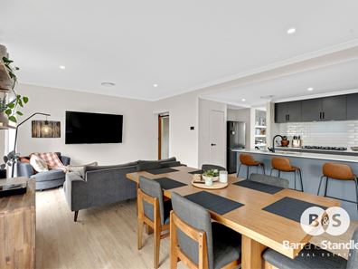 30 Chamaeleon Approach, Australind WA 6233