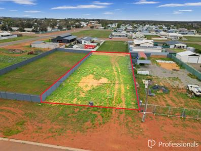 99 Macdonald Street, Coolgardie WA 6429