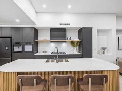 19A Windfield Road, Melville WA 6156