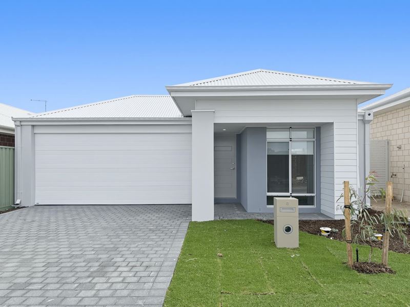 8 Malachite Way, Henley Brook WA 6055