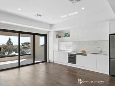 12A Oliver Street, Scarborough WA 6019