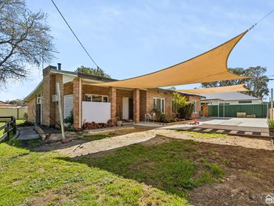 64 Soldiers Road, Byford WA 6122