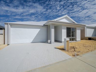 12 Affinity Circuit, Yanchep WA 6035