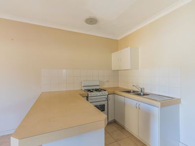 1/11 Sheoak Road, Maddington WA 6109
