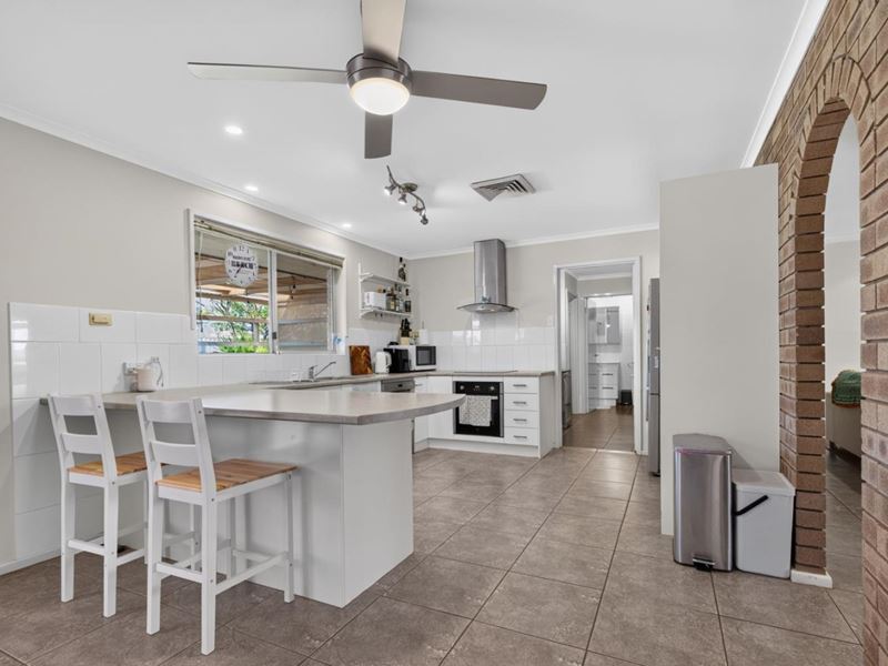 4 Lawrence Way, Millars Well WA 6714